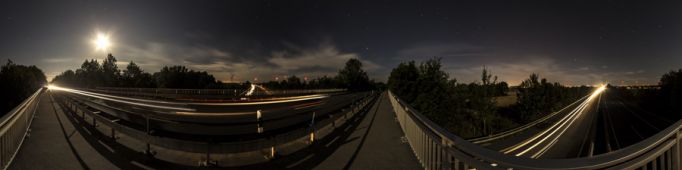 A27 bei Nacht - Autobahnbrücke Heerstraße